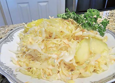 Как приготовить рецепт Квашеная капуста с яблоками